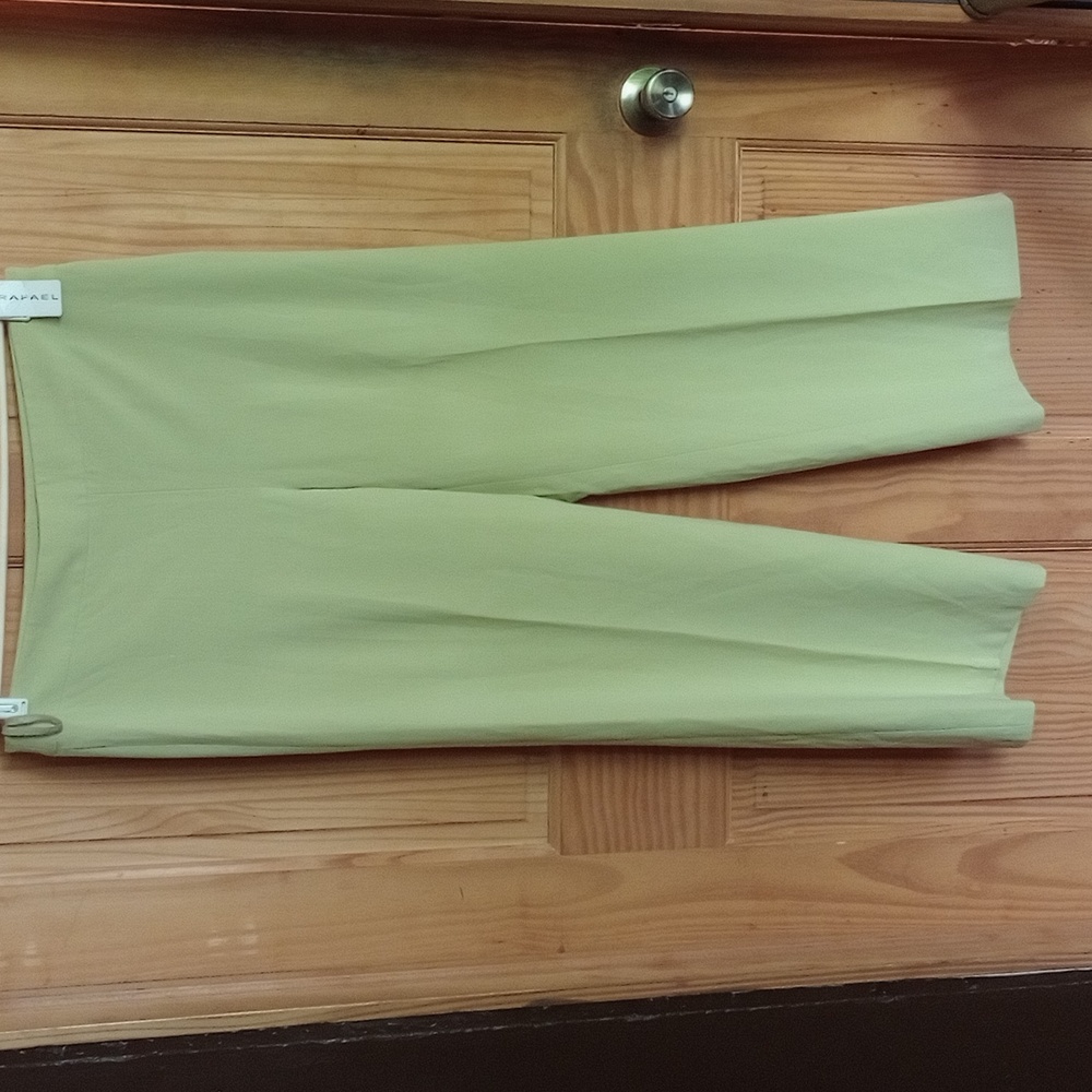 Rafael spring green cropped pants
